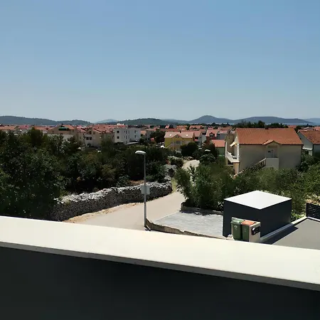 Neda Apartamento